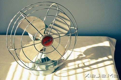 用时间和心看人