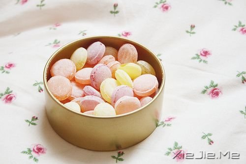 早安心语:谢谢你的微笑,曾经慌乱过我的年华 (1)